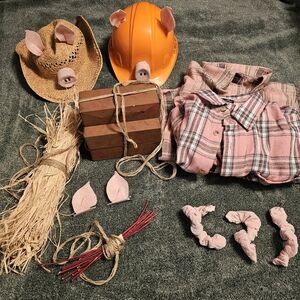 Handmade 3 Little Pigs Halloween Costumes – Family of 3 – Adults/Kid W/props